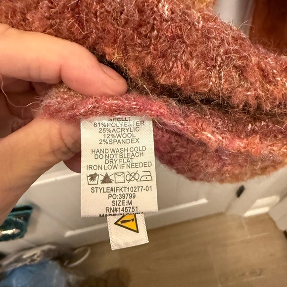 Fantastic Fawn Sunset Tones Women's Sweater - Picture 4 of 6